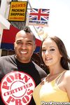 Brave Chickie Poppy Morgan Gives The Blackest And