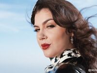Italian Queen Valentina Nappi Deepthroats 2 BBCs And