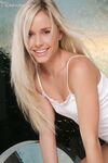 Gorgeous Blonde Babe Kara Duhe Slips Out Of