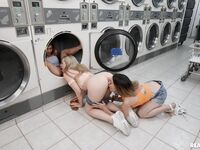 Clara Trinity, Blake Blossom And Leila Larocco Make