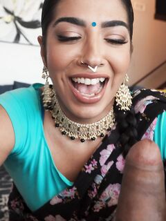 Indian Hussy Jasmine Sherni Gets Fucked