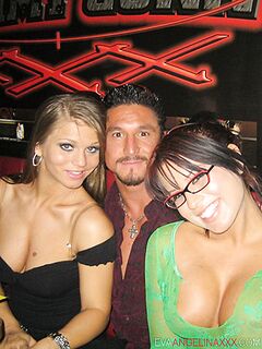 Eva Angelina, Rita Faltoyano And Jenaveve Joli Play